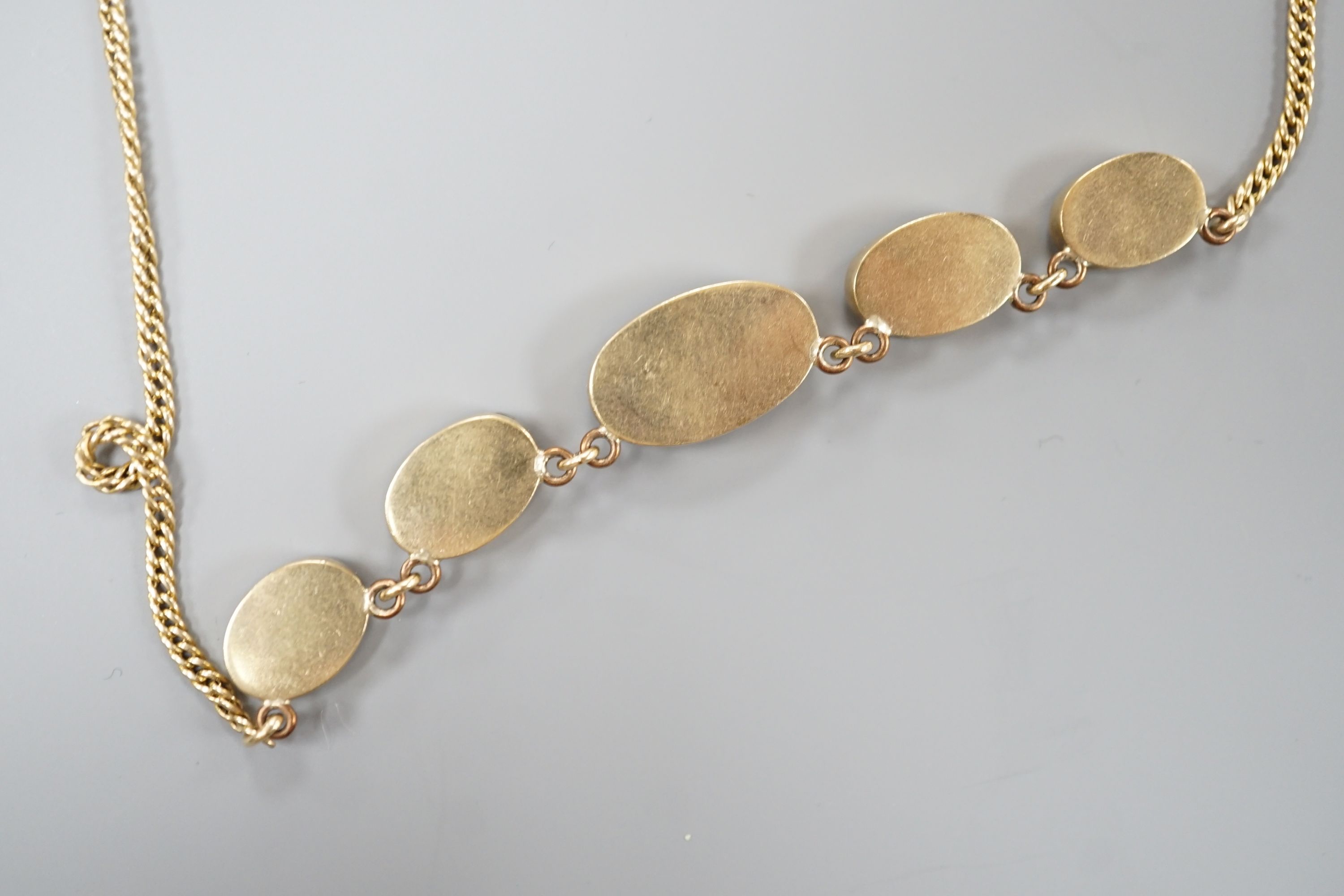 A yellow metal and graduated oval opal doublet set fringe necklace, 48cm, gross weight 14.1 grams.